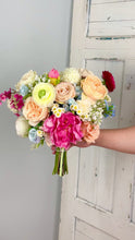 Load and play video in Gallery viewer, Free-Form Bridal Bouquet in Spring Color, Wildflowers Boho Wedding Bouquet
